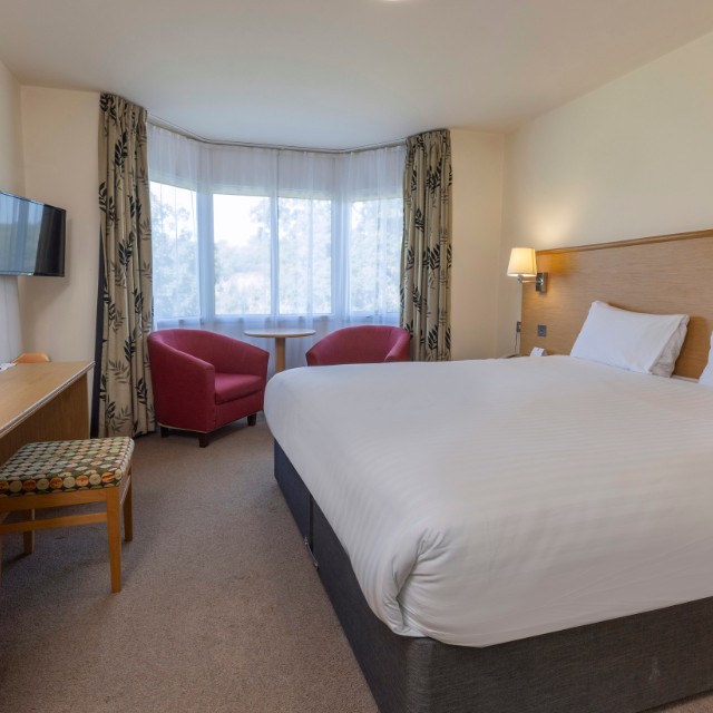 Dartmouth Hotels Bedroom